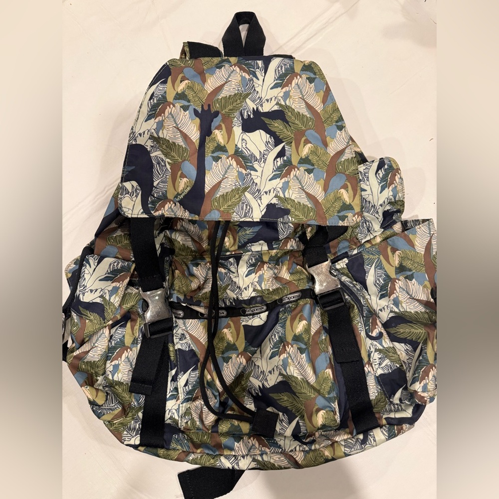 Lesportsac safari Giraffe Leaf-Print Drawstring Backpack - lightweight backpack